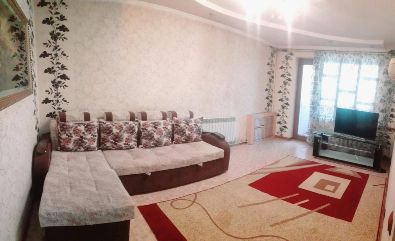 Иляева 66 Парк Кен Баба Shymkent Exterior foto
