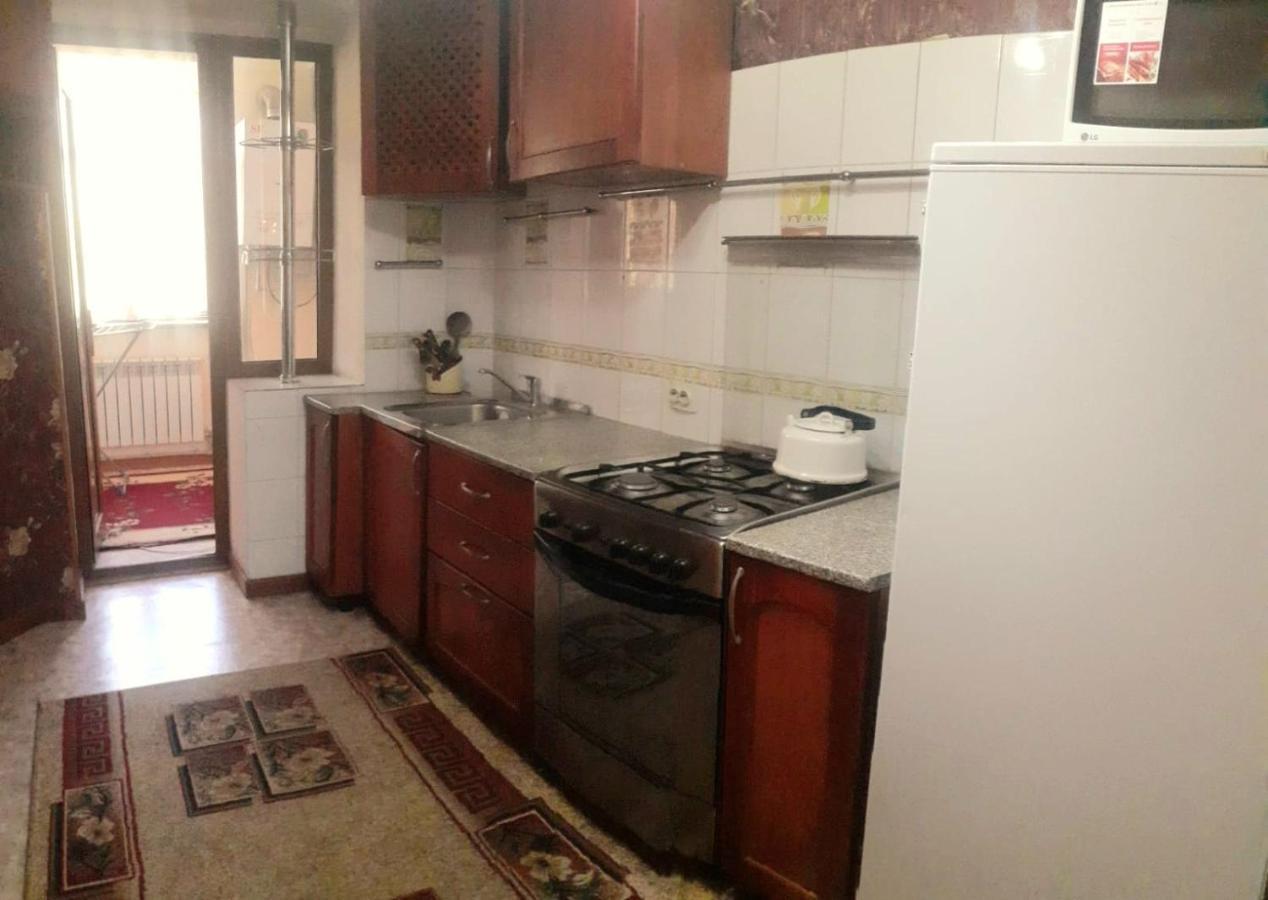 Иляева 66 Парк Кен Баба Shymkent Exterior foto